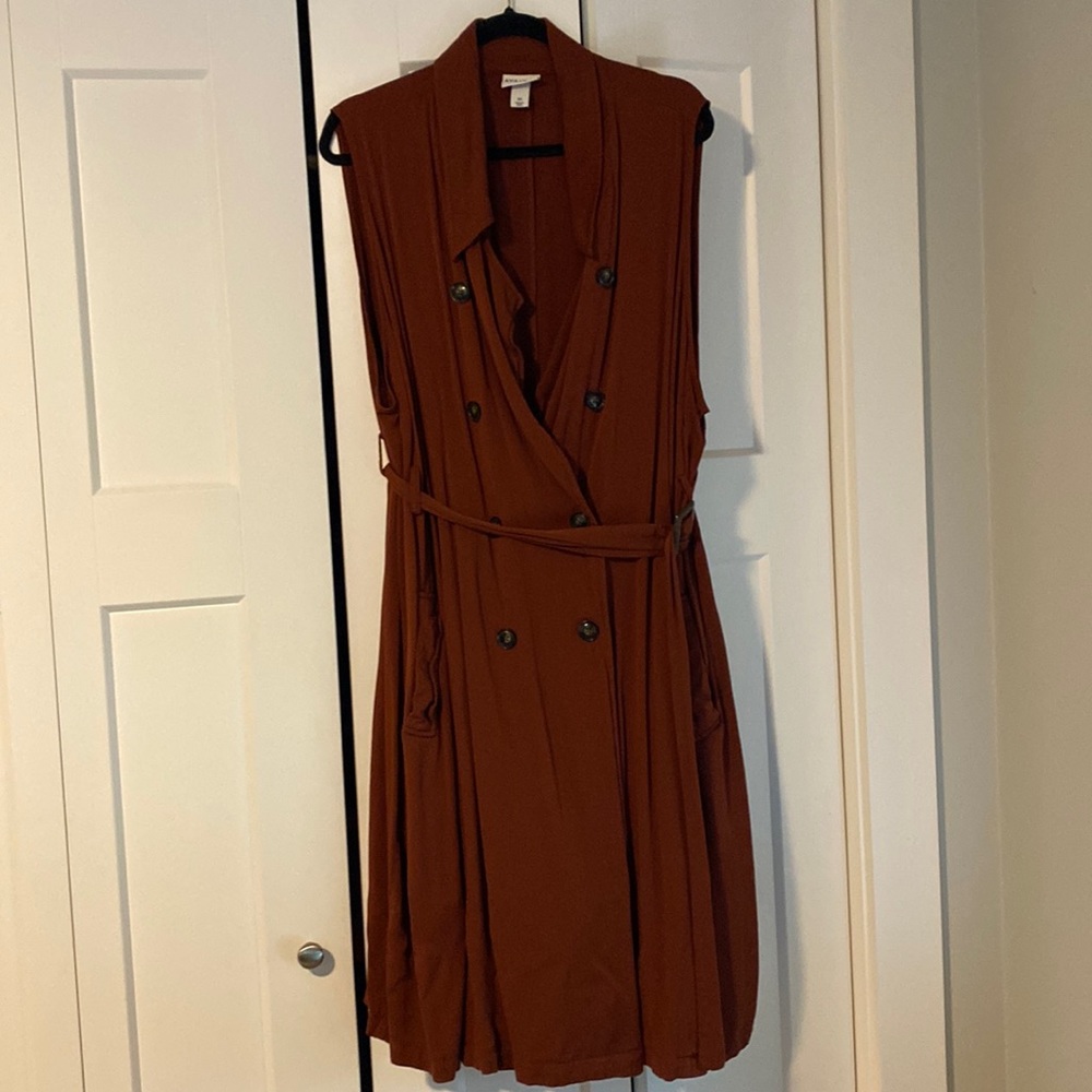 Brown Sleeveless Jacket/Trench Size 3X
